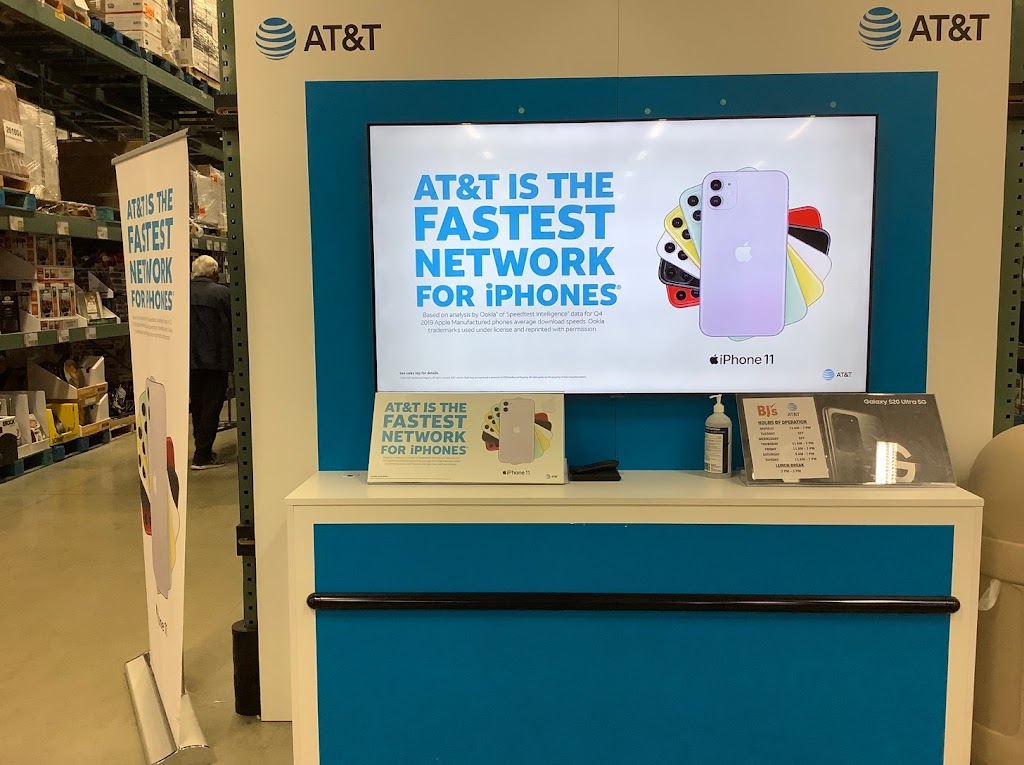 AT&T Store | 820 Market St, Westminster, MD 21157, USA | Phone: (866) 415-7462