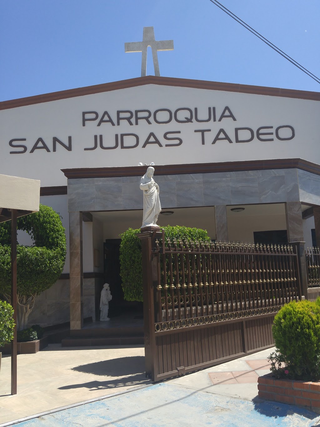 Saint Jude Thaddeus Church | Anáhuac Sur 649, Cuauhtemoc, 21470 Tecate, B.C., Mexico | Phone: 665 655 0461