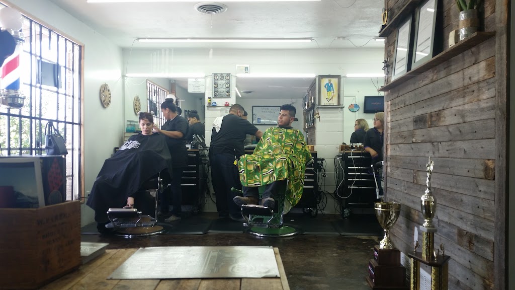 Scissor Hands Barbershop | 2420 W Clarendon Dr, Dallas, TX 75211, USA | Phone: (469) 583-3815