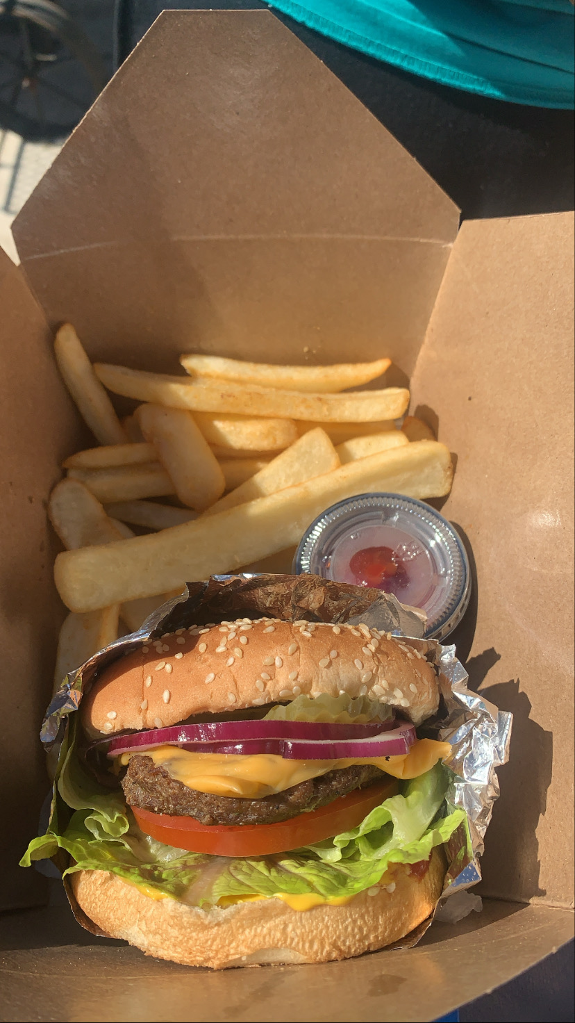 Antdog Burger | 527 W 62nd St, Los Angeles, CA 90044, USA | Phone: (323) 738-1554