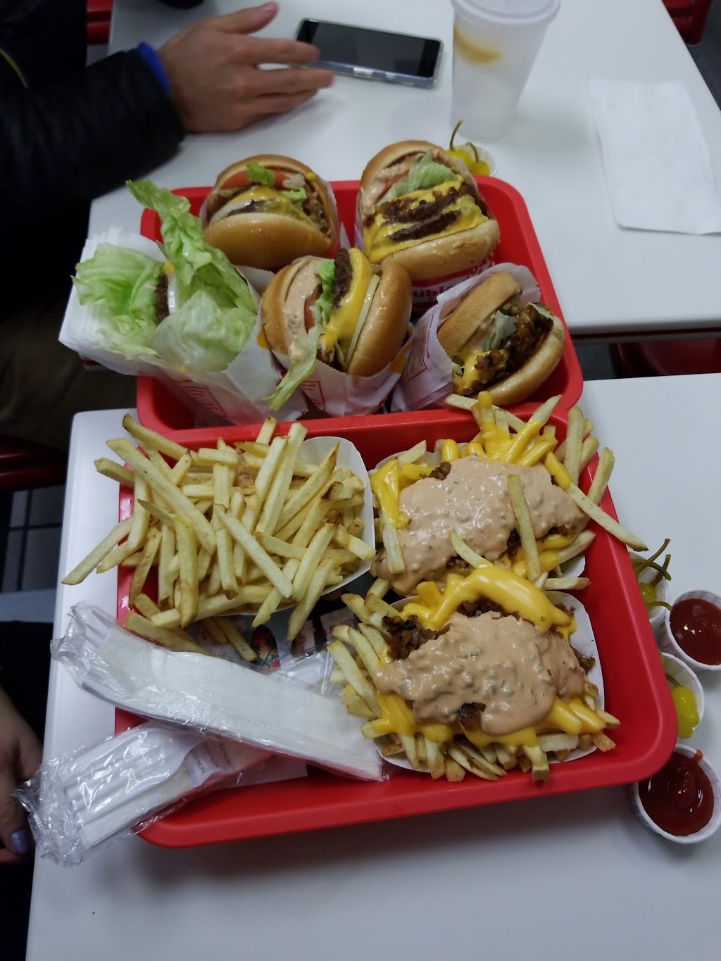 In-N-Out Burger | 6530 S Rainbow Blvd, Las Vegas, NV 89118 | Phone: (800) 786-1000