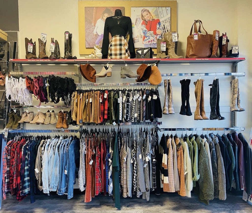 Platos Closet South Austin | 5400 Brodie Ln #240, Austin, TX 78745 | Phone: (512) 358-8888