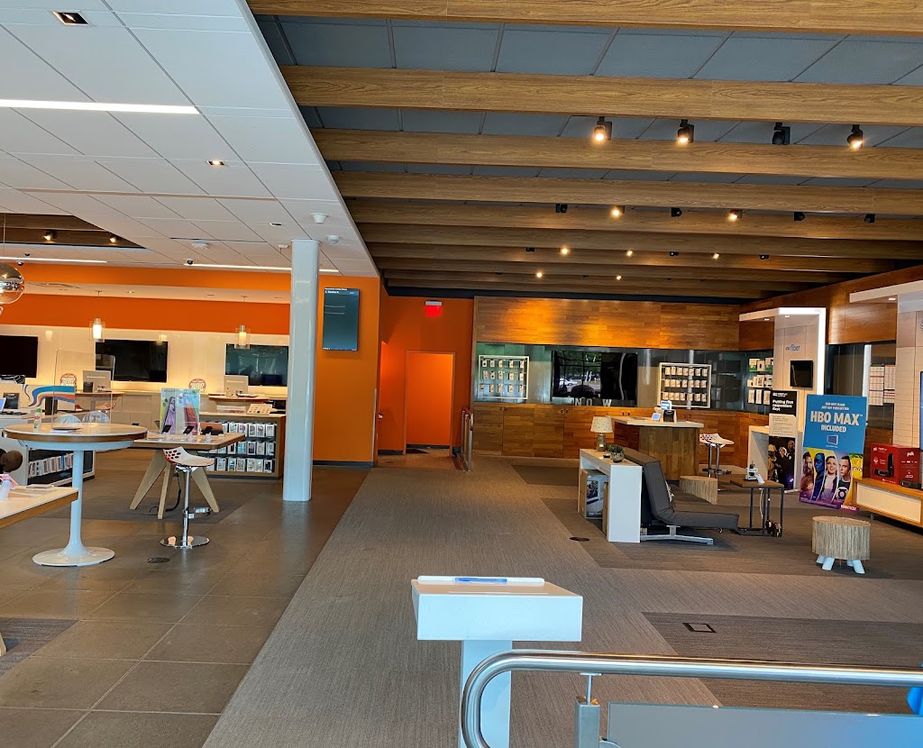 AT&T Store | 5100 Capital Blvd Suite 100, Raleigh, NC 27616, USA | Phone: (919) 875-4204