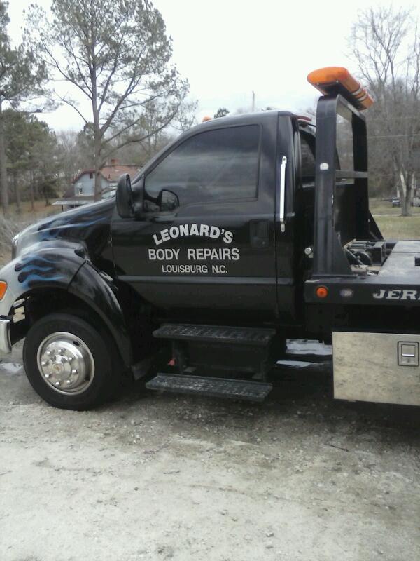 Leonards Body Repairs | 118 Mineral Springs St, Louisburg, NC 27549, USA | Phone: (919) 496-1228