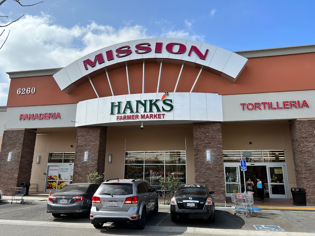 HANKS FARMER MARKET | 6260 Mission Blvd, Jurupa Valley, CA 92509, USA | Phone: (951) 742-7793