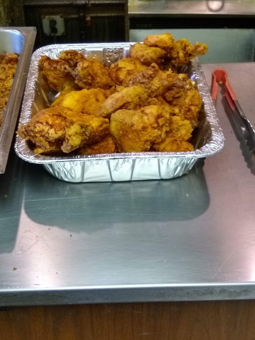 Wishbone Chicken & Ribs Restaurant | 18617 Ecorse Rd, Allen Park, MI 48101, USA | Phone: (313) 383-9600