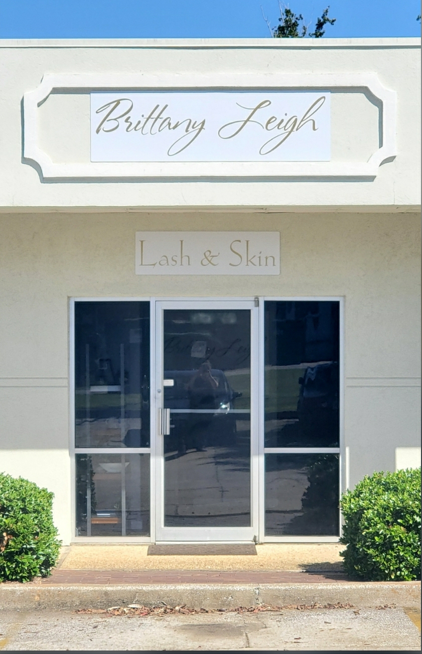 Brittany Leigh Lash and Skin | 3118 Bellwood Dr #118, Vestavia Hills, AL 35243, USA | Phone: (205) 242-4462