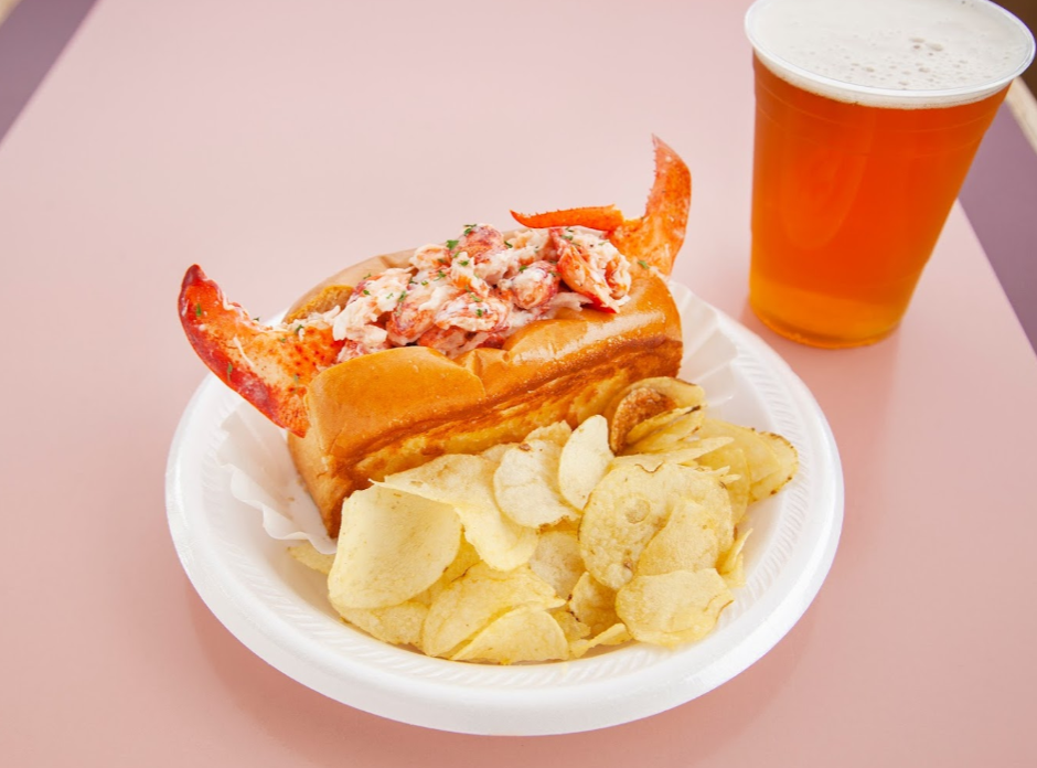 Dracut House of Pizza & Seafood | 1067 Lakeview Ave, Dracut, MA 01826, USA | Phone: (978) 957-4210