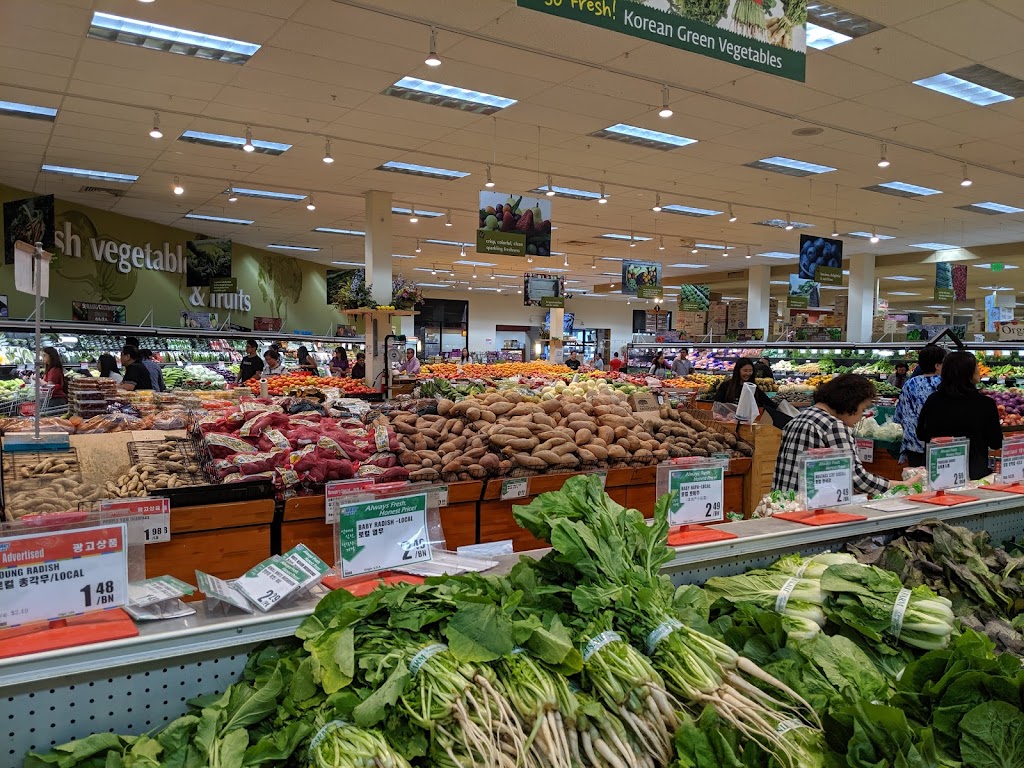 H Mart Lynnwood | 3301 184th St SW, Lynnwood, WA 98037, USA | Phone: (425) 776-0858