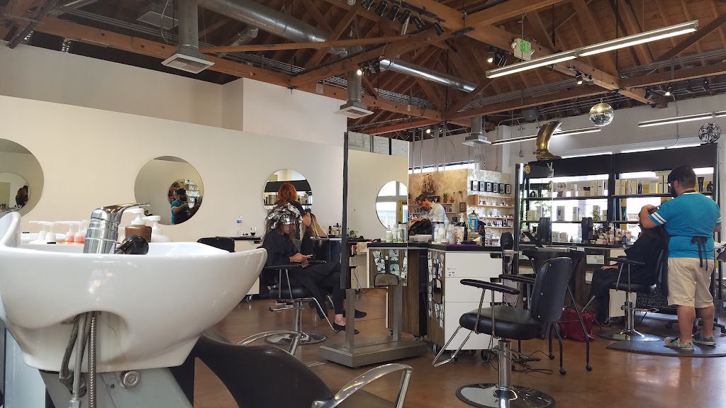 Flaunt Salon - Hair Salon | 2204 E Broadway, Long Beach, CA 90803, USA | Phone: (562) 433-8600