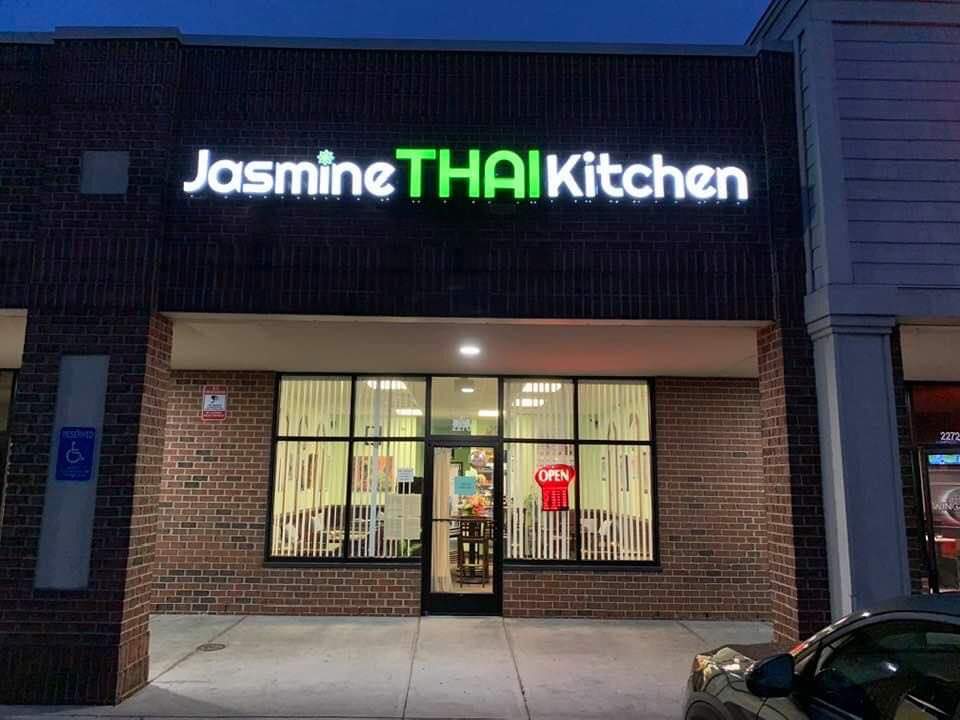 Jasmine Thai Kitchen | 2270 Executive Dr, Hampton, VA 23666, USA | Phone: (757) 838-0341