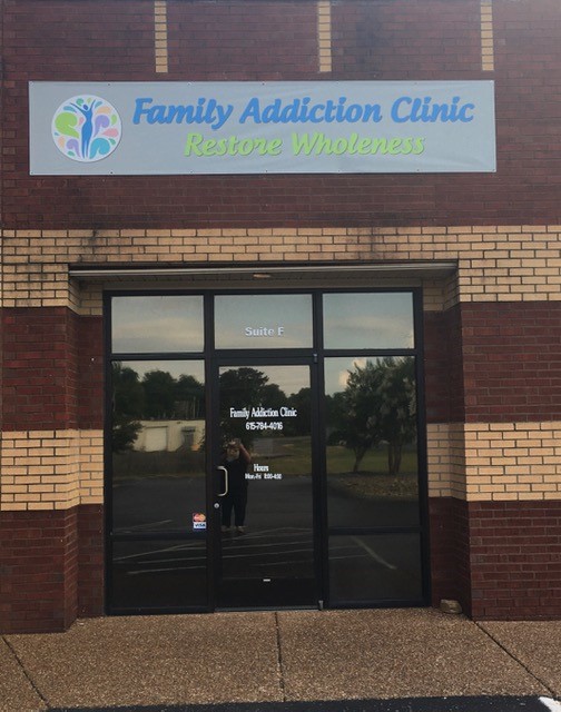 Family Addiction Clinic | 404 N Castle Heights Ave STE F, Lebanon, TN 37087, USA | Phone: (615) 784-4140