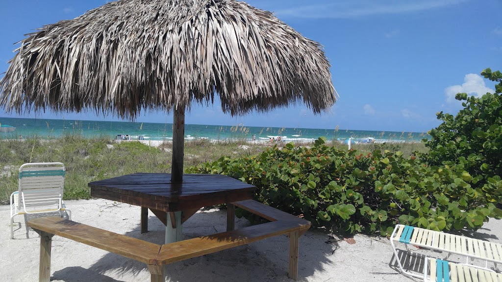 Coconuts Beach Resort | 100 73rd St, Holmes Beach, FL 34217, USA | Phone: (941) 778-2277