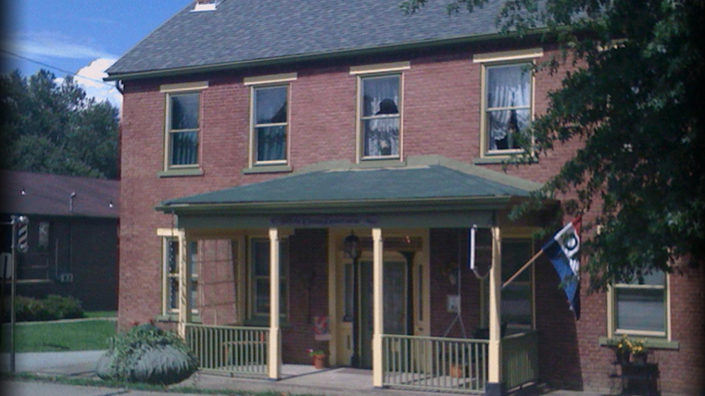 New Growth Gallery | 319 W Main St, New Alexandria, PA 15670, USA | Phone: (724) 668-7527