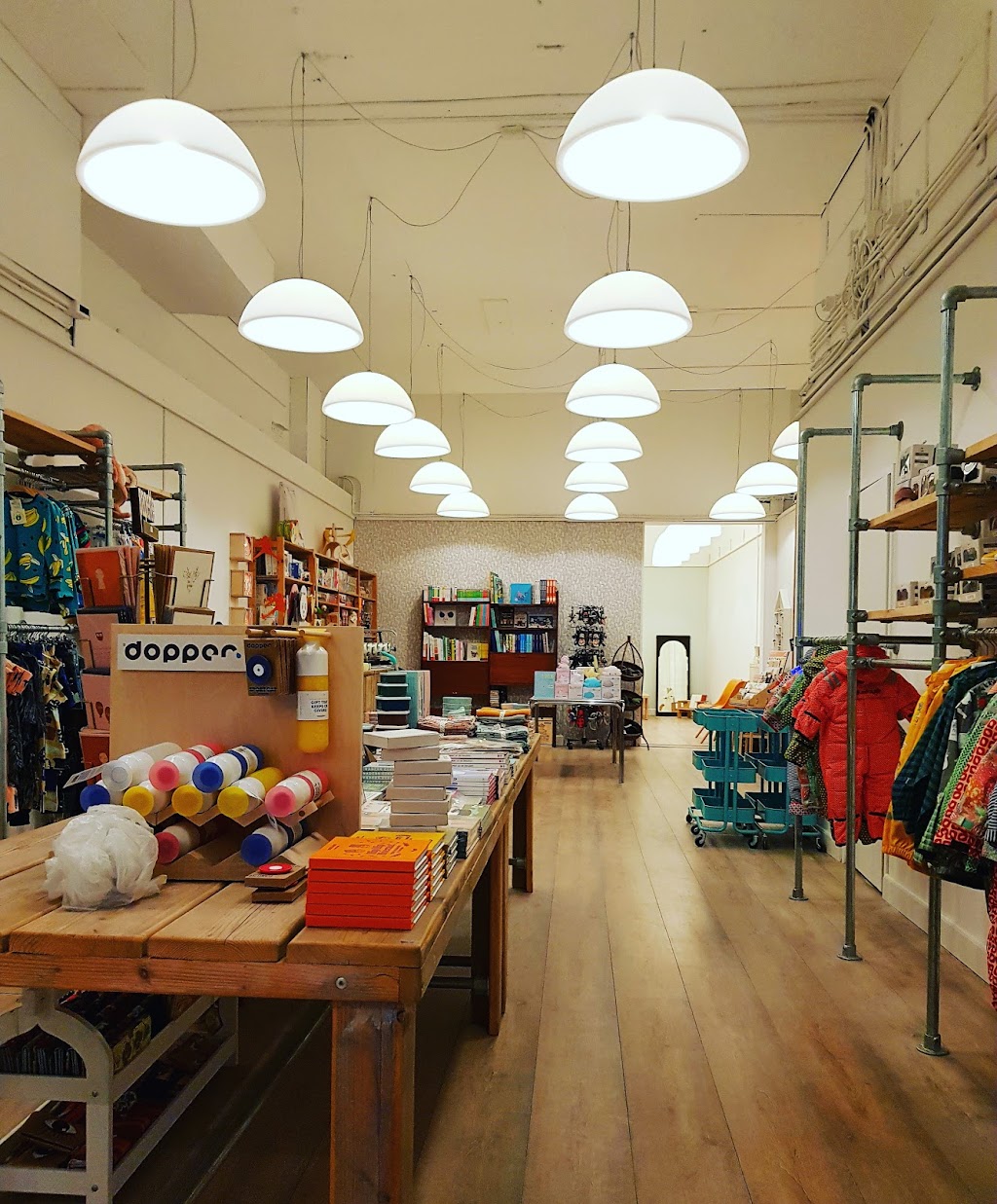 Knotsknetter | Jan Evertsenstraat 100, 1056 EH Amsterdam, Netherlands | Phone: 020 737 0600