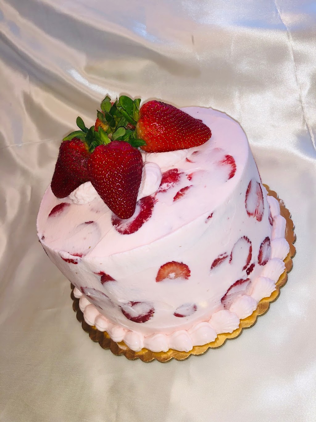 Creole Cakes | LA-3125, Paulina, LA 70763, USA | Phone: (225) 624-9243