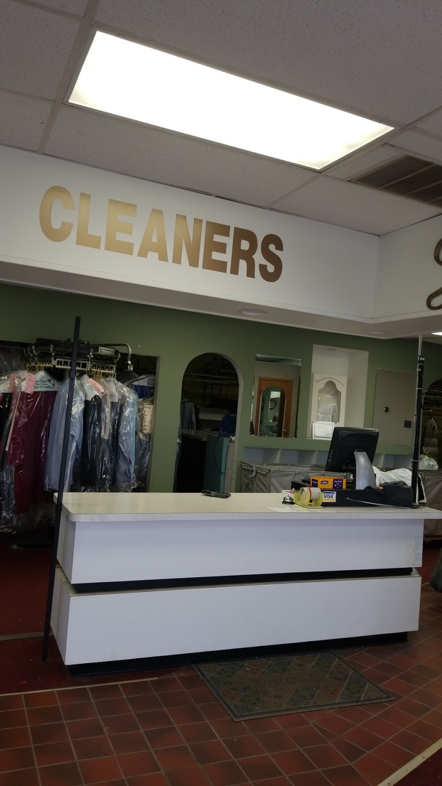 Prehop Cleaners & Shirt Laundry | 1280 Finley Rd, Lombard, IL 60148, USA | Phone: (630) 620-0880