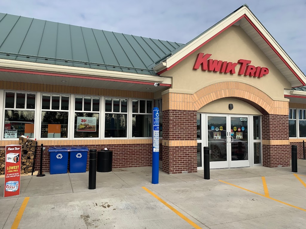 Kwik Trip | 1280 E Paradise Dr, West Bend, WI 53095, USA | Phone: (262) 334-0969