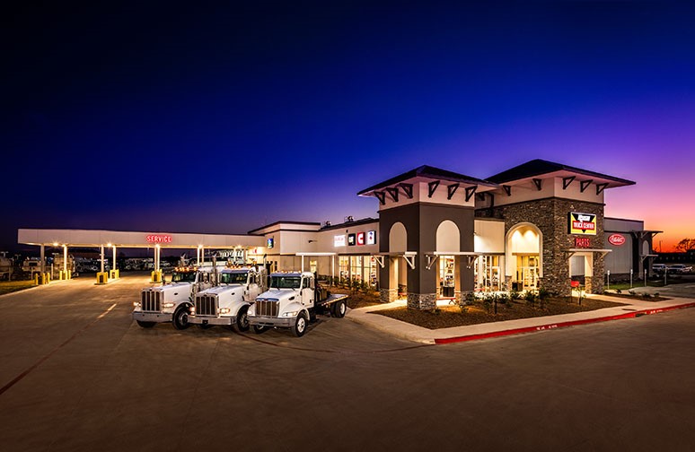 Rush Truck Centers - Orlando North | 2424 N John Young Pkwy, Orlando, FL 32804, USA | Phone: (407) 316-7200 Rush Truck Centers - Orlando North | 2424 N John Young Pkwy, Orlando, FL 32804, USA | Phone: (407) 316-7200