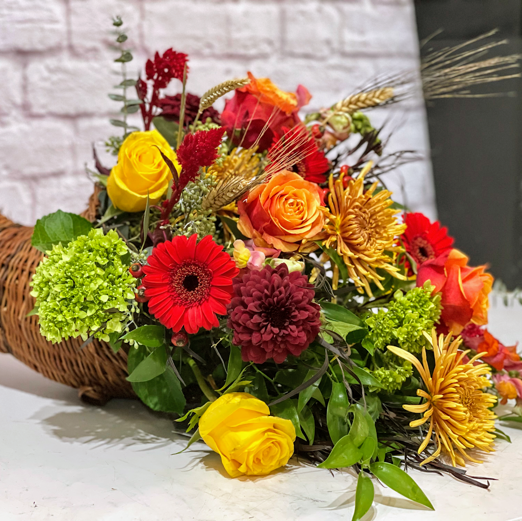 Acorn Floral | 2313 Viewmont Way W, Seattle, WA 98199, USA | Phone: (206) 852-5586