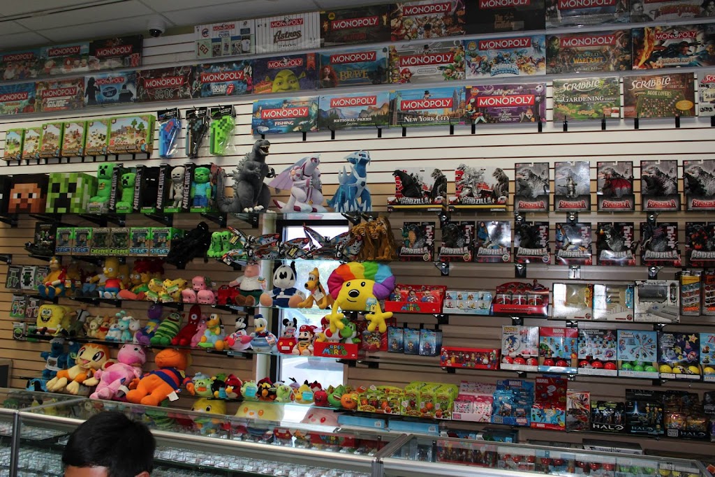 Card Rush | 7546 Garden Grove Blvd, Westminster, CA 92683, USA | Phone: (714) 537-2455