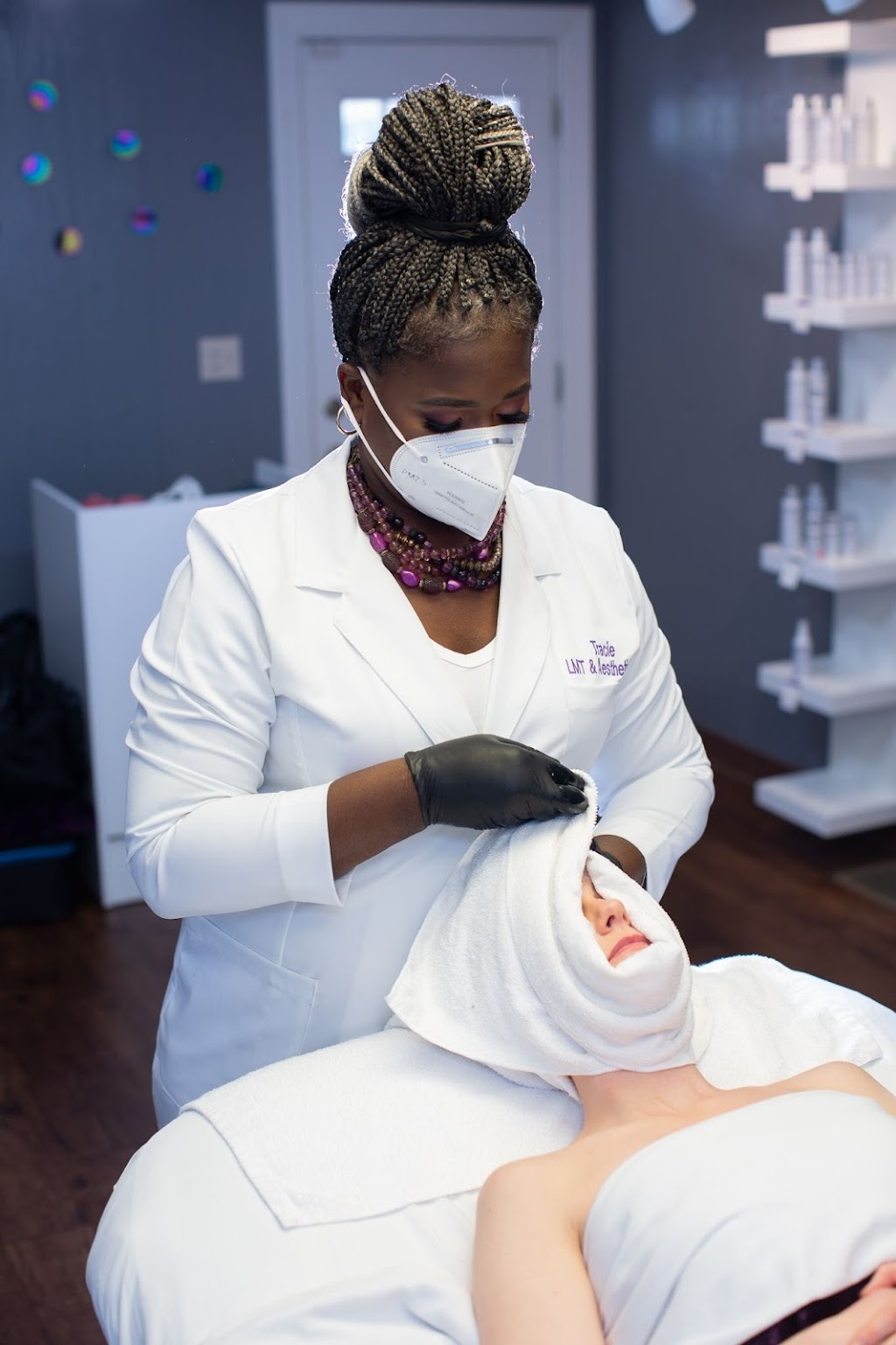 Skin Care By Tracie | 105 Lyndon Ln suite 106 e, Louisville, KY 40222, USA | Phone: (502) 694-2718