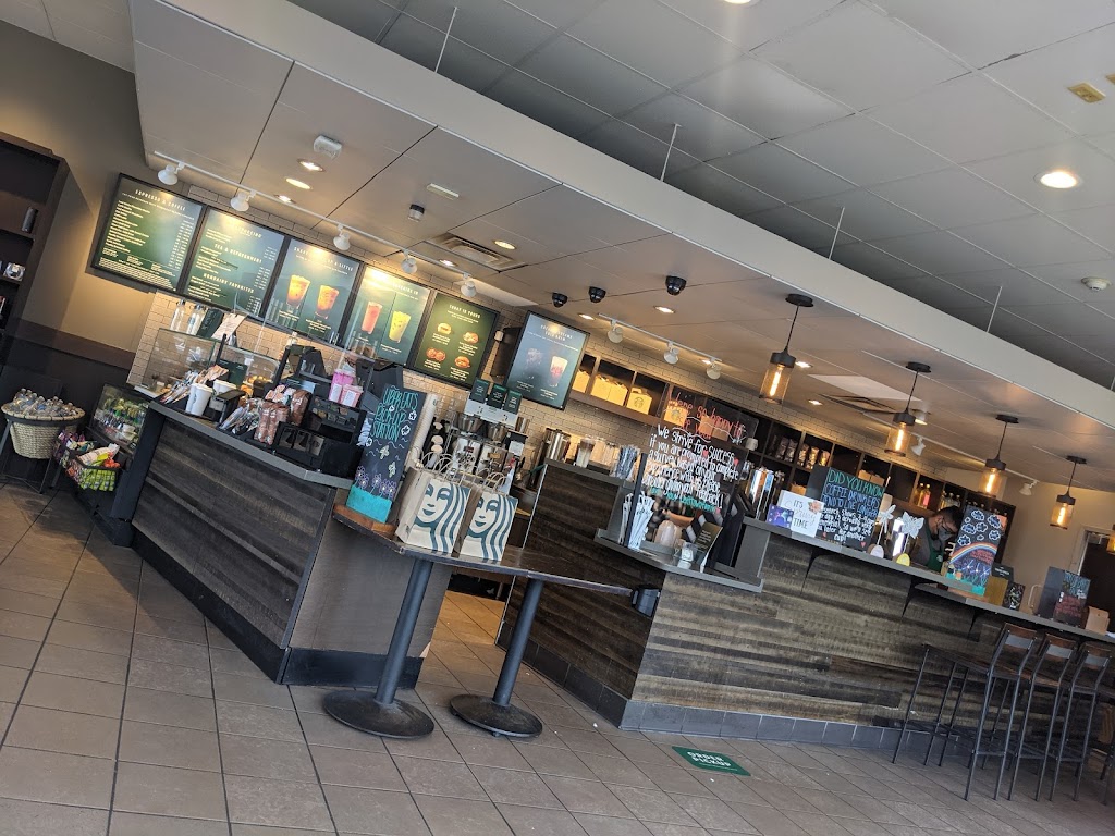 Starbucks | 3240 Hempstead Tpke, Levittown, NY 11756, USA | Phone: (516) 520-0973