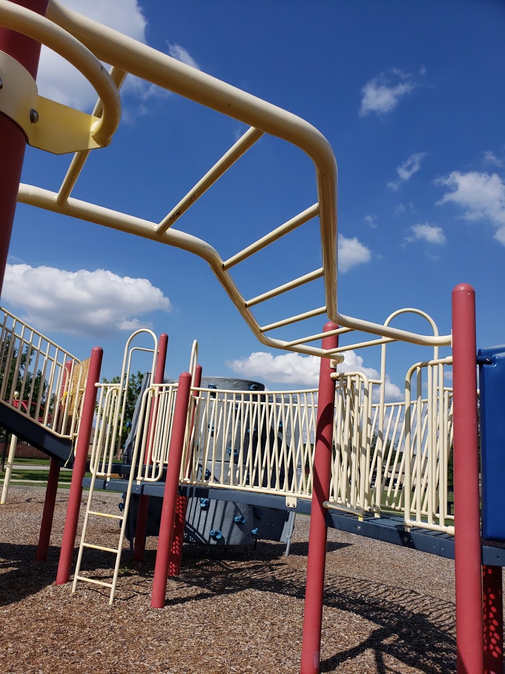 Claudias Playground | 933 W Bend Blvd, Burleson, TX 76028 | Phone: (817) 426-9291