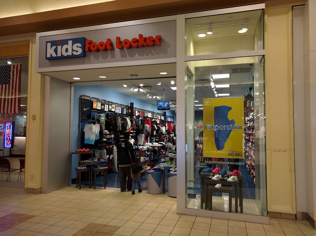 Kids Foot Locker | 4801 Outer Loop, Louisville, KY 40219, USA | Phone: (502) 966-5023