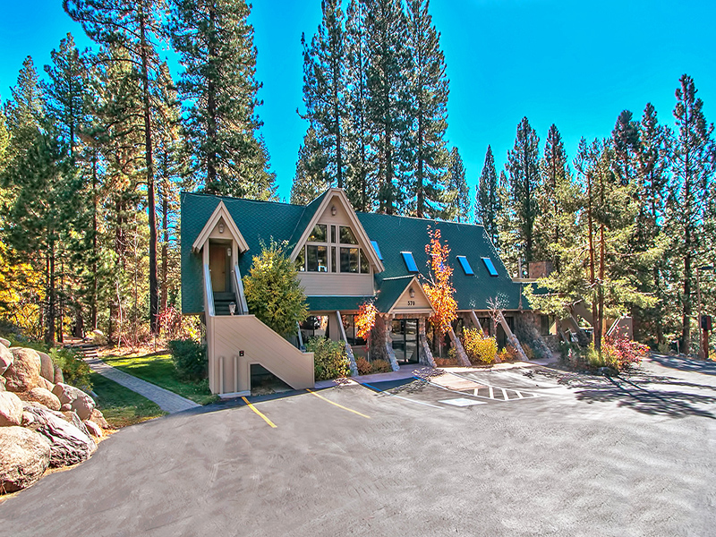 Sierra Sothebys International Realty | 570 Lakeshore Blvd, Incline Village, NV 89451, USA | Phone: (775) 832-4900