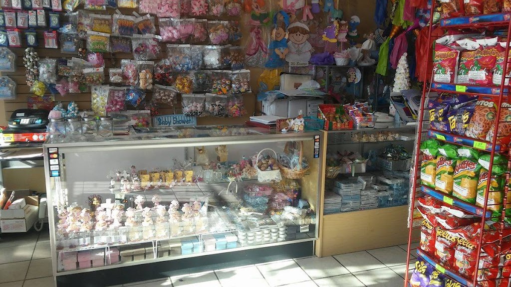 Denisse Party Supplies | 3137 W Alameda Ave, Denver, CO 80219, USA | Phone: (303) 936-1185