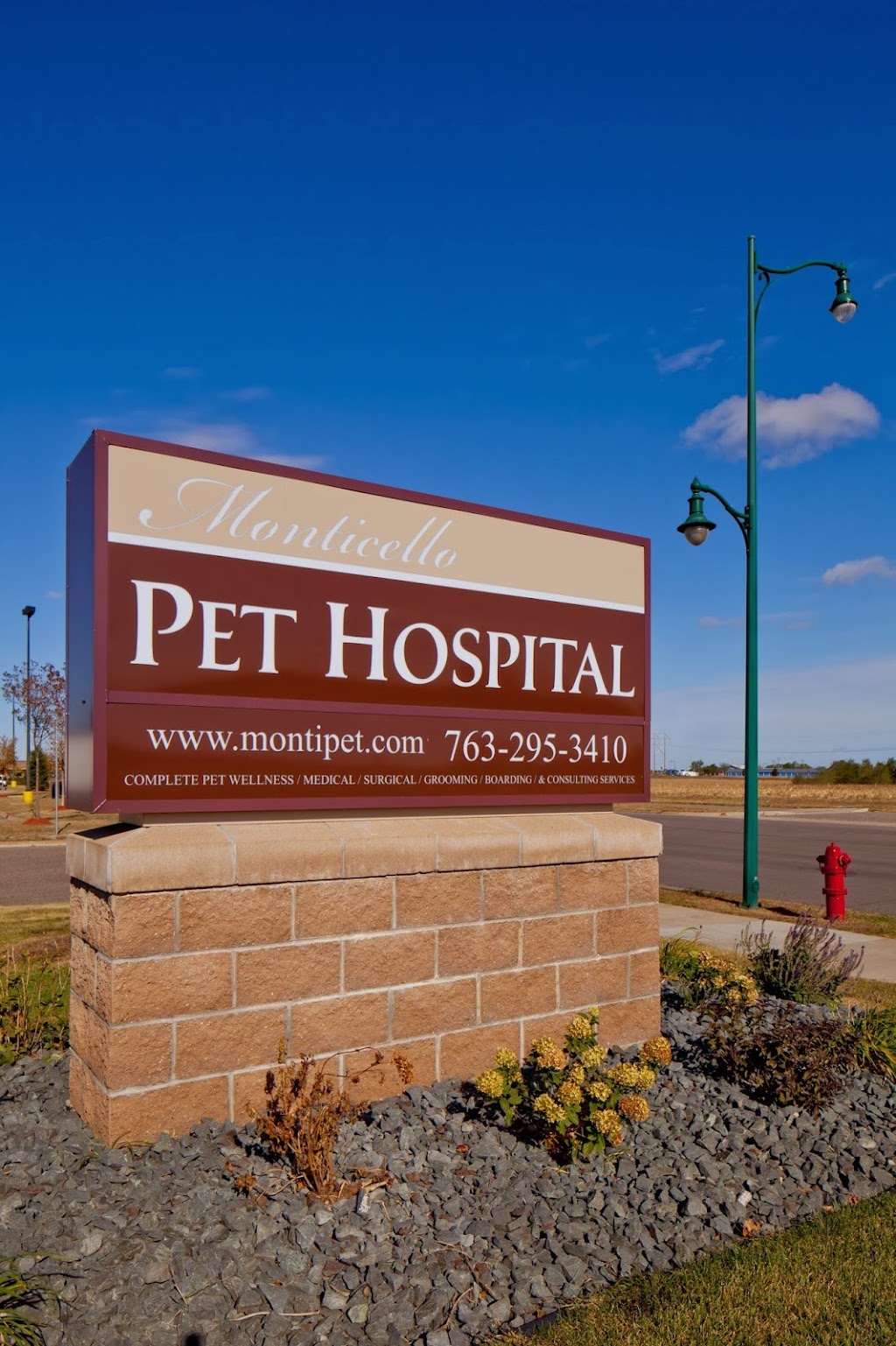 Monticello Pet Hospital | 4134 School Blvd, Monticello, MN 55362, USA | Phone: (763) 295-3410