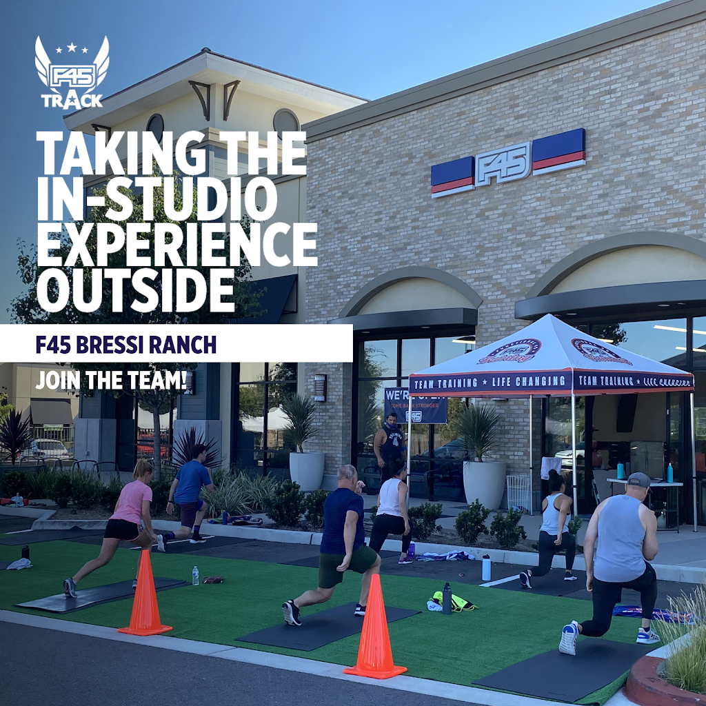 F45 Training Bressi Ranch | Square at, 2662 Gateway Rd Suite 165, Carlsbad, CA 92009, USA | Phone: (760) 444-4121