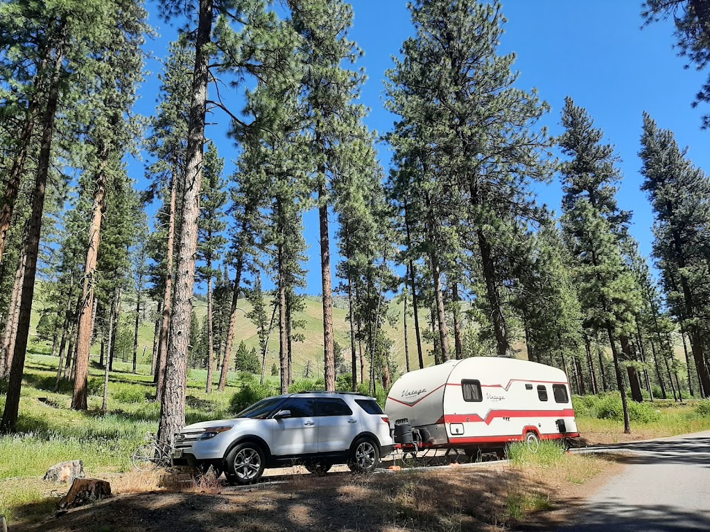 Pine Flats Campground | Banks Lowman Rd, Garden Valley, ID 83622, USA | Phone: (208) 259-3361