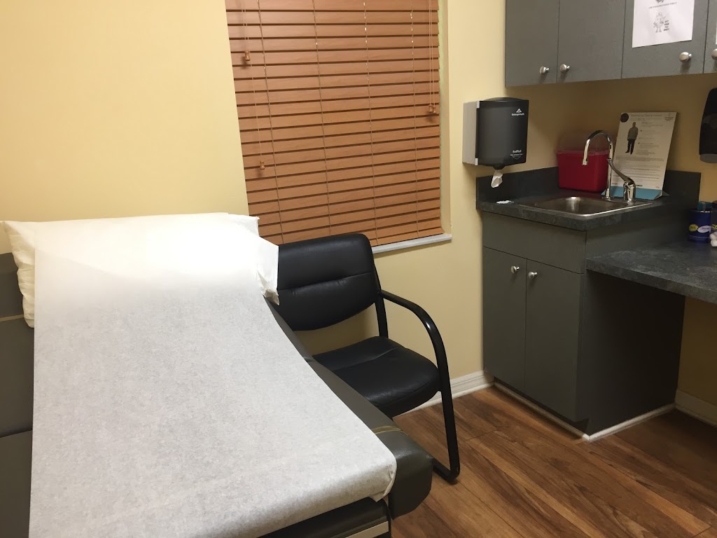 Wesley Chapel Medical Clinic | 5819 Argerian Dr, Wesley Chapel, FL 33545 | Phone: (813) 994-0800