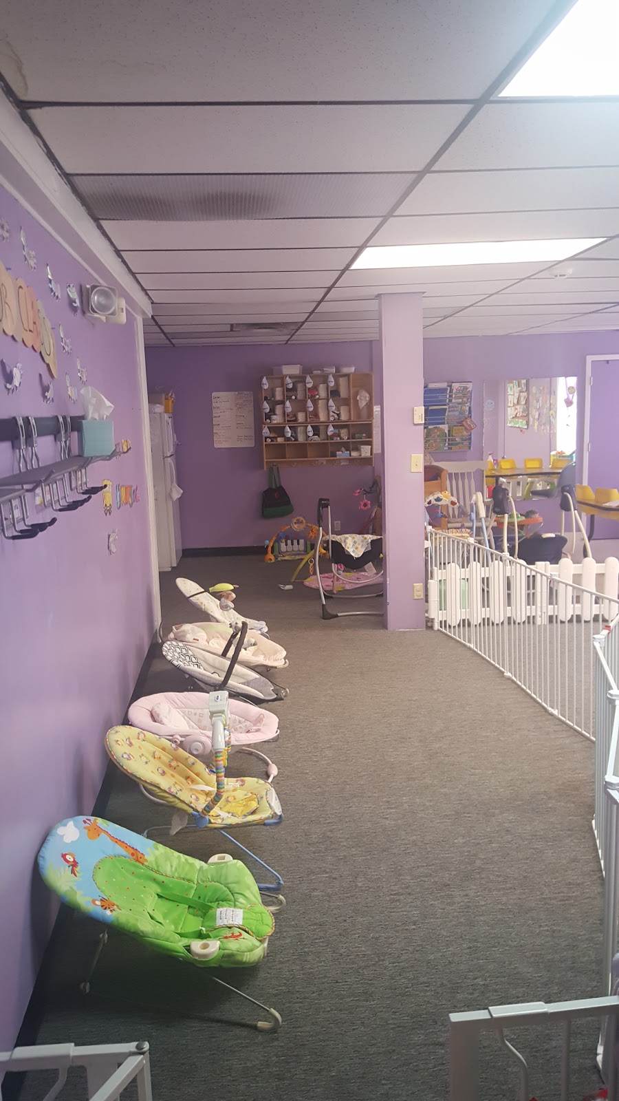 Little Feet Preschool & Childcare | 8161 Broadview Rd, Broadview Heights, OH 44147, USA | Phone: (440) 838-1880