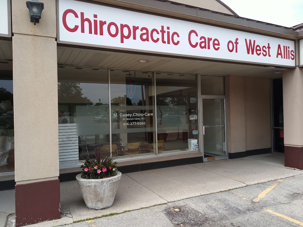 Chiropractic Care Center-West | 7639 Beloit Rd, Milwaukee, WI 53219, USA | Phone: (414) 377-0560