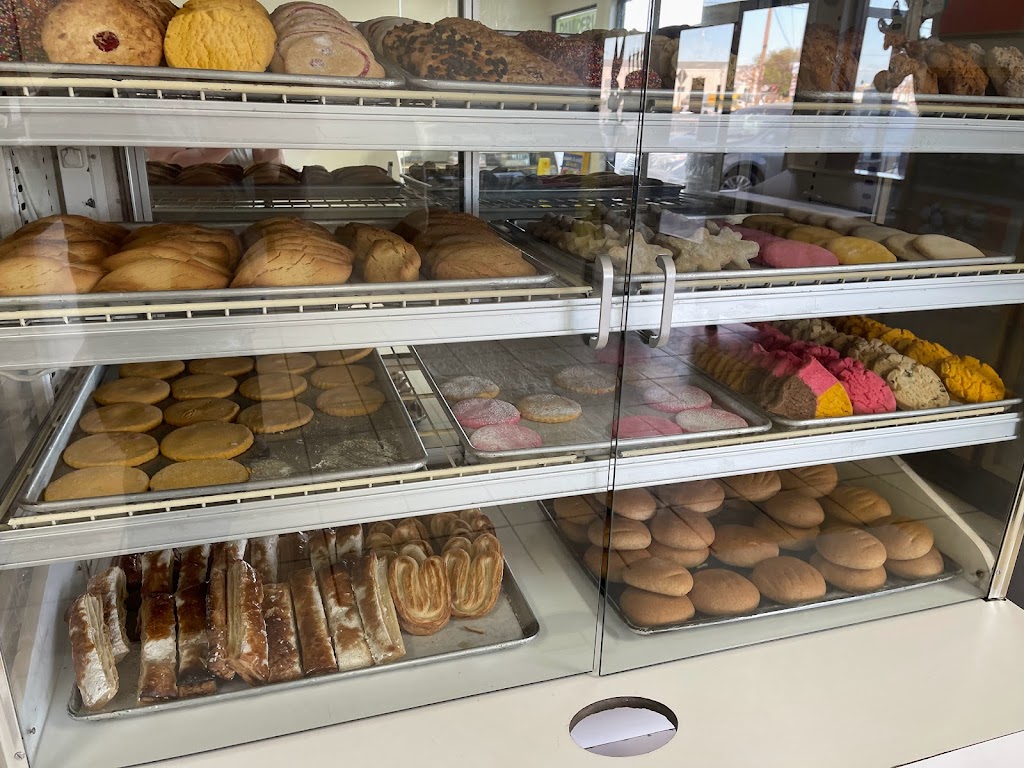 Tarascas Bakery | 3505 Central Ave, Ceres, CA 95307, USA | Phone: (209) 537-2001