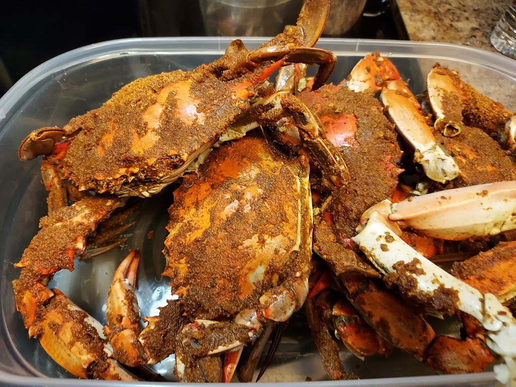 Captn Franks Seafood | 201 N Highland Ave, Baltimore, MD 21224, USA | Phone: (410) 327-3525