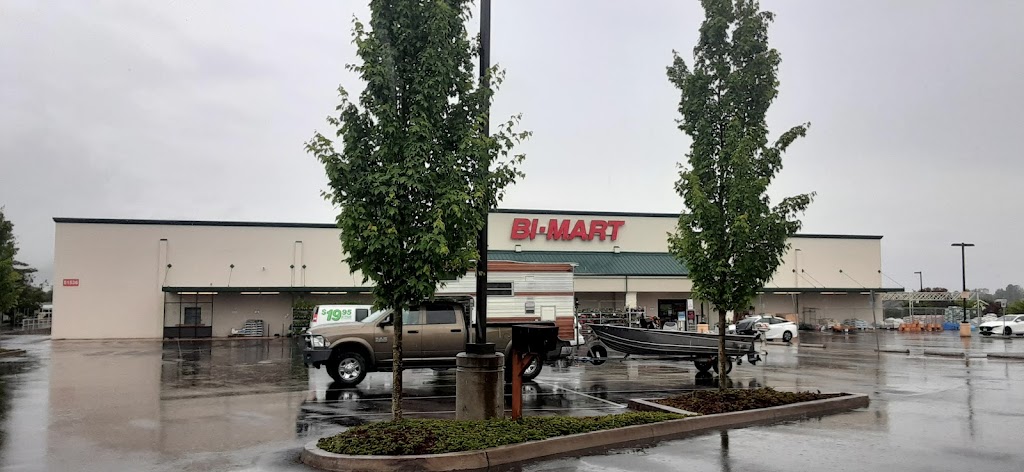 Bi-Mart Membership Discount Stores | 51536 SE 2nd St, Scappoose, OR 97056, USA | Phone: (503) 543-1075