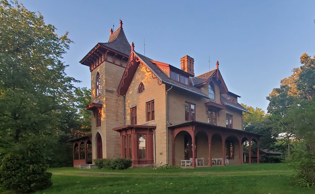 LeDuc Historic Estate | 1629 Vermillion St, Hastings, MN 55033, USA | Phone: (651) 438-8480