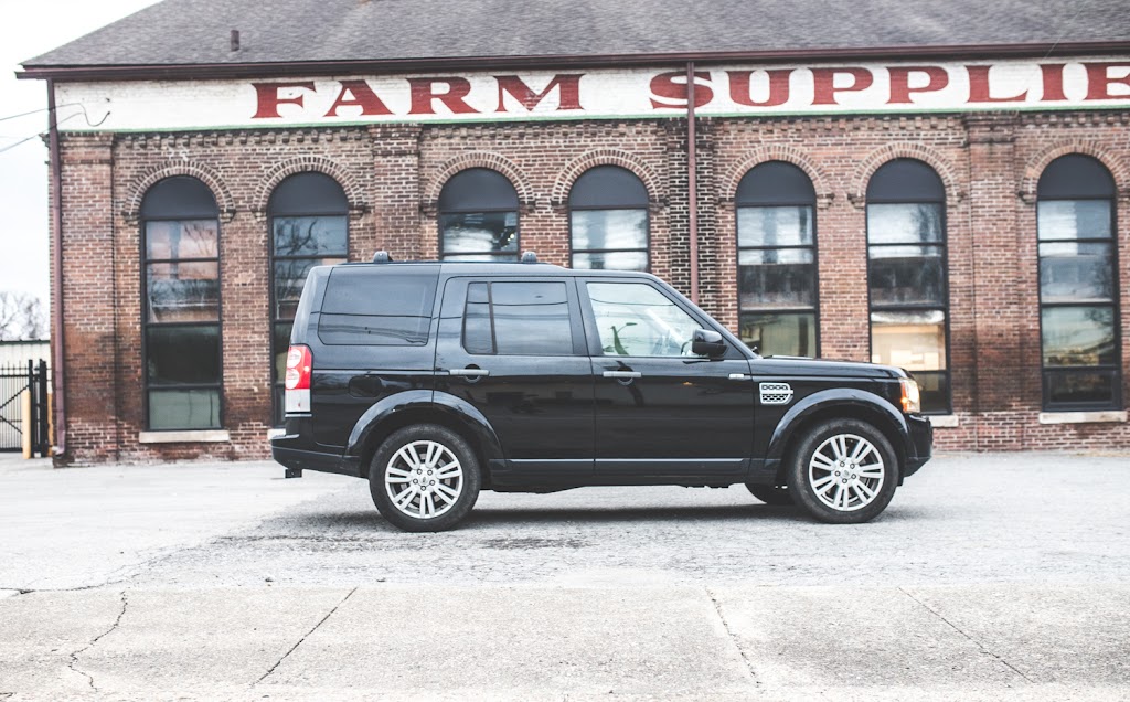 Platinum Auto Group Land Rover | 2279 Commerce Pkwy, La Grange, KY 40031, USA | Phone: (502) 222-5859