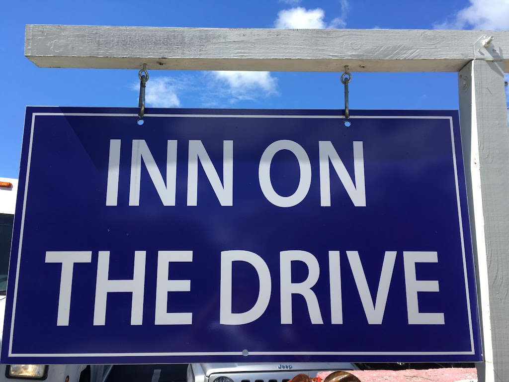 Inn On The Drive | 2405 NE 7th Ave, Wilton Manors, FL 33305, USA | Phone: (954) 990-4895