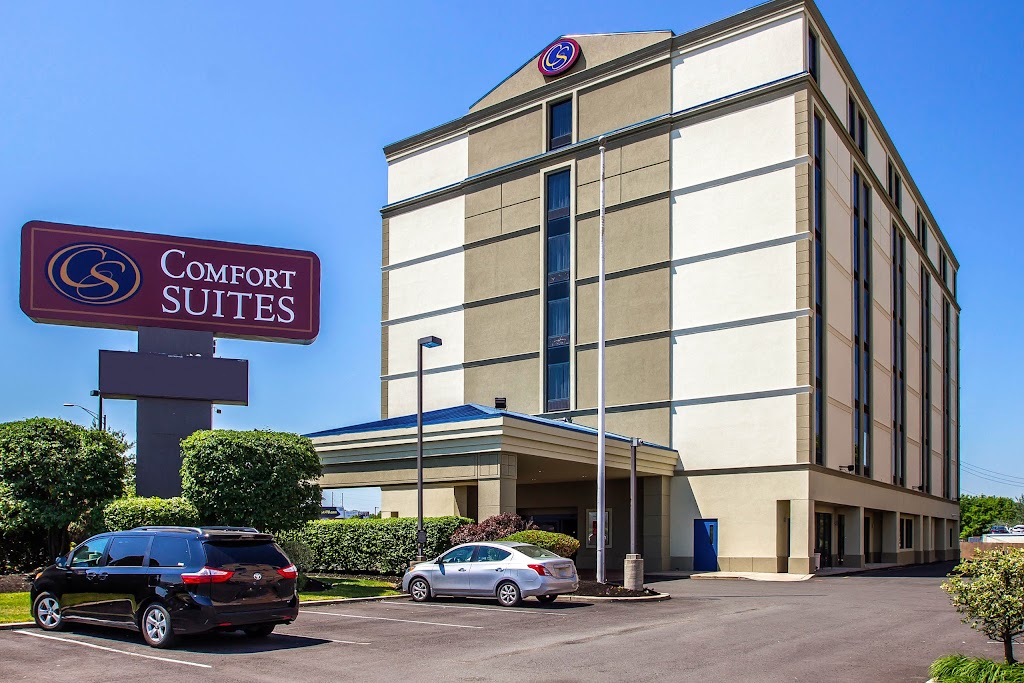 Comfort Suites At Woodbridge | 1275 Route 1 & 9 South, Avenel, NJ 07001, USA | Phone: (732) 396-3000