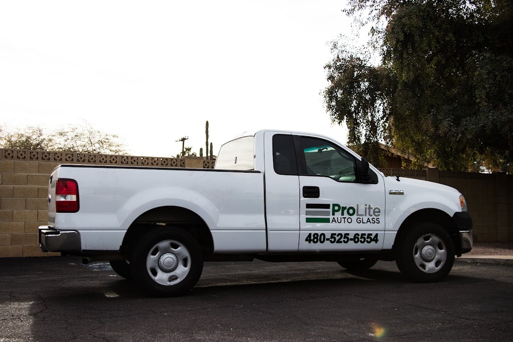 Prolite Auto Glass | 127 W Juanita Ave Ste 216, Mesa, AZ 85210, USA | Phone: (480) 525-6554