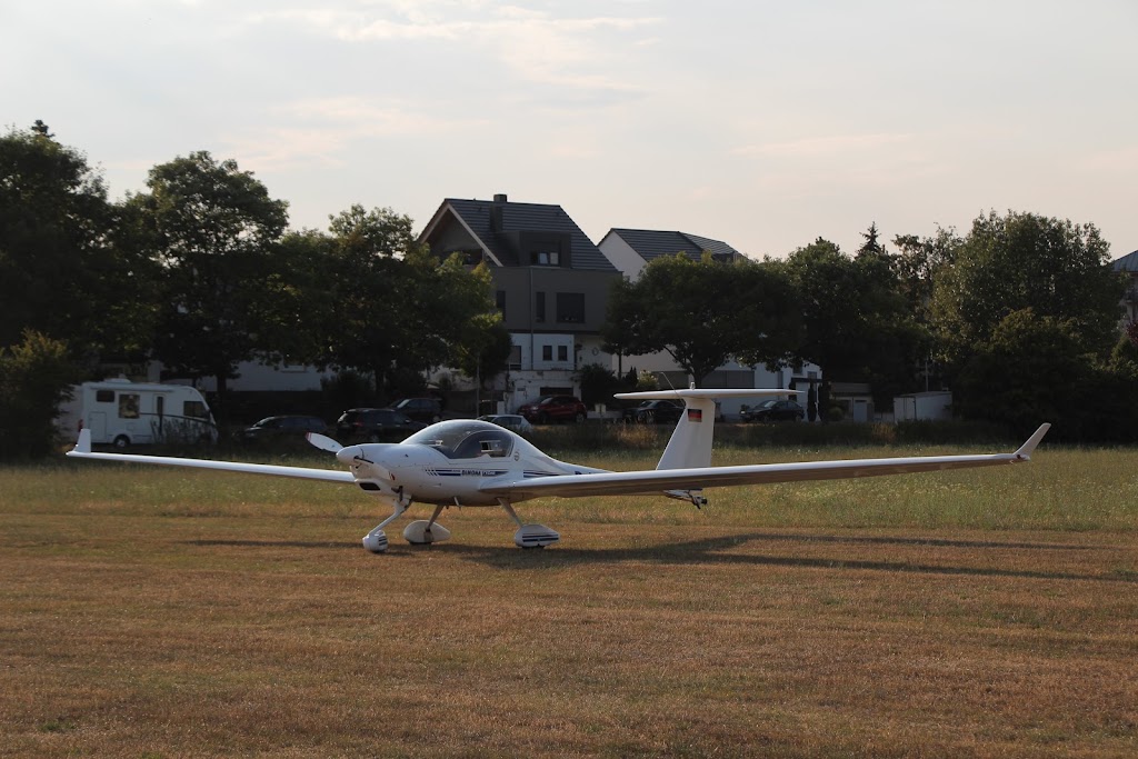 Aeroclub Walldorf e.V. | Lilienthalstraße 10, 69190 Walldorf, Germany | Phone: 06227 2935