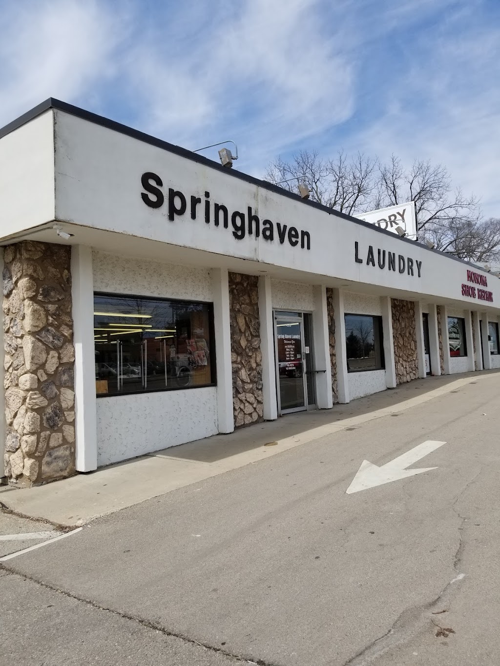 Springhaven Self Services Laundry | 4519 Monona Dr, Monona, WI 53716 | Phone: (608) 221-1382