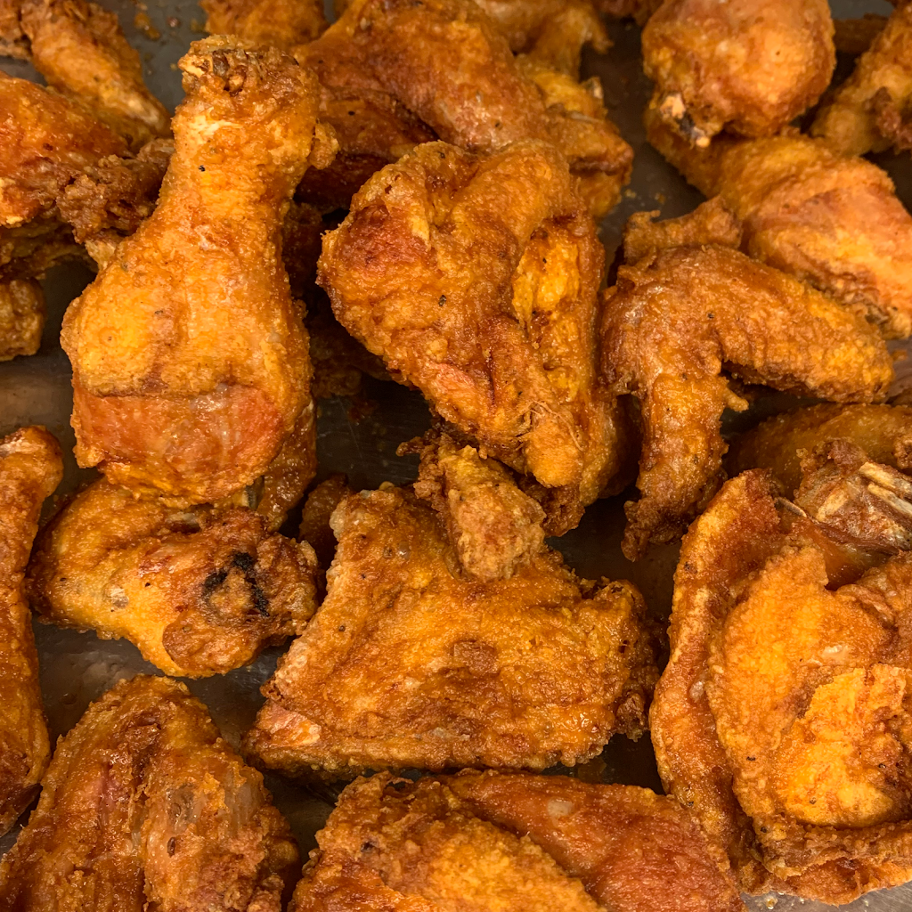 Crown Fried Chicken | 2558 Airline Blvd, Portsmouth, VA 23701, USA | Phone: (757) 337-0995