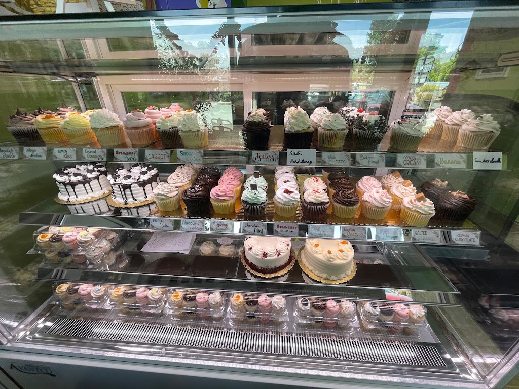 Nolands Cake Shop | 205 Main St, Pleasanton, CA 94566, USA | Phone: (925) 462-3333