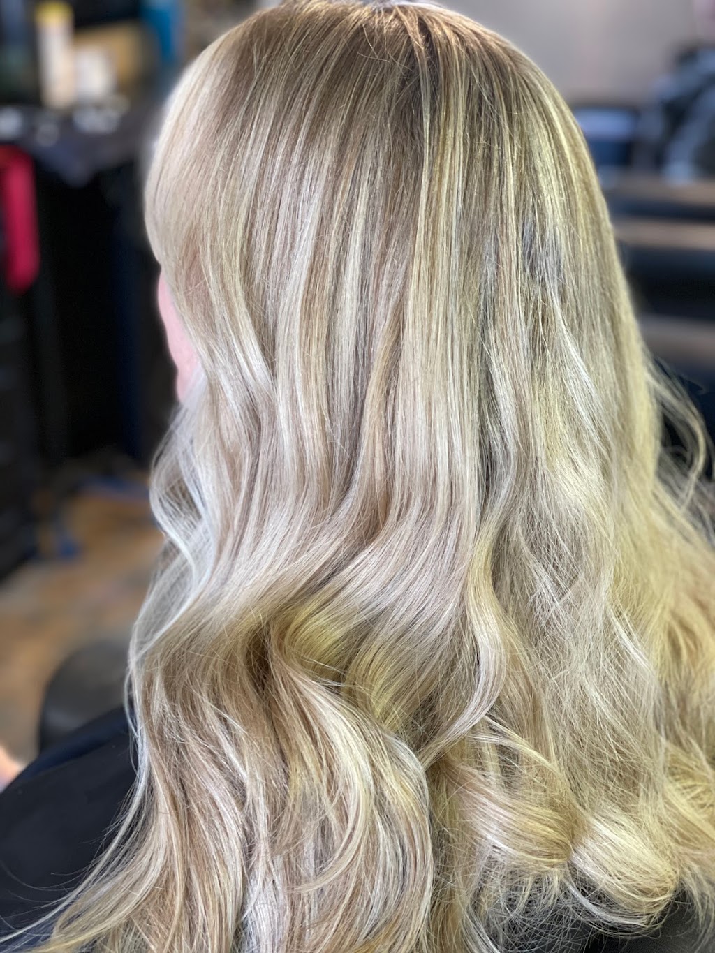 Belairs Salon | 365 Dayton-Oxford Rd, Carlisle, OH 45005, USA | Phone: (937) 743-0099